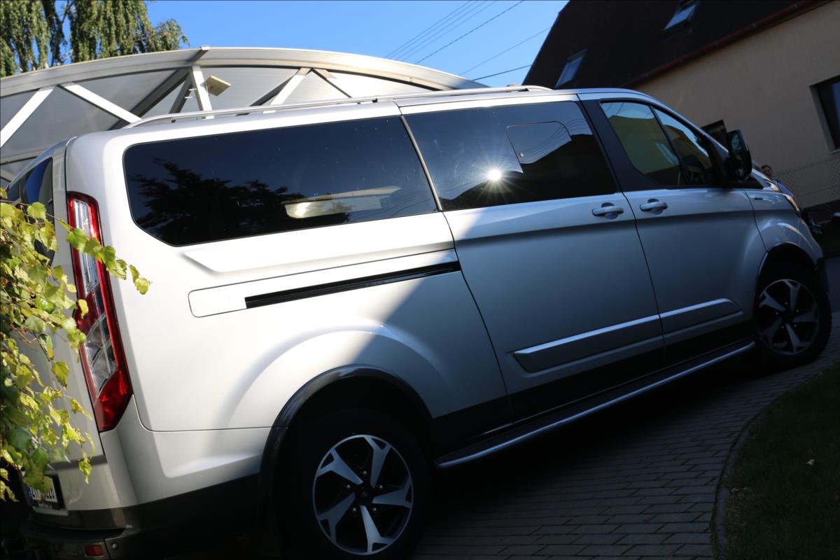 Ford Tourneo Custom