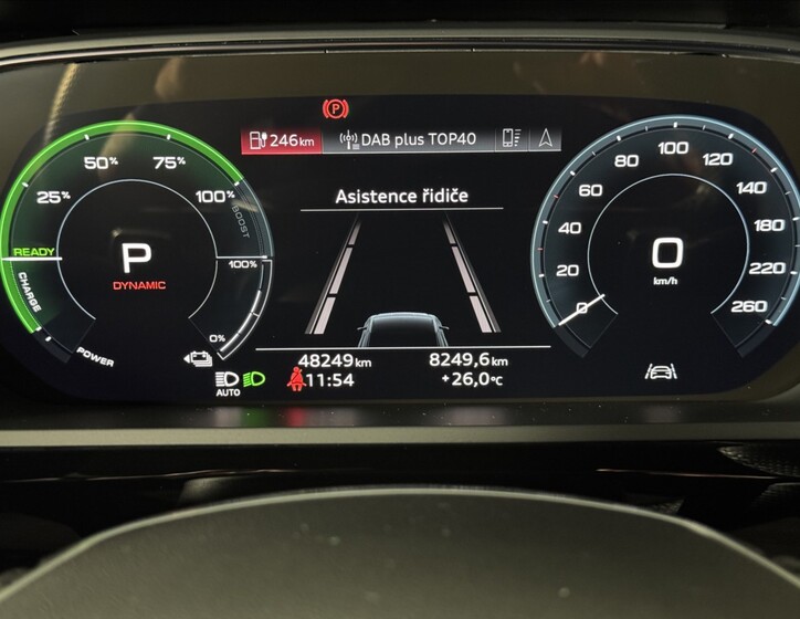 Audi e-tron 22