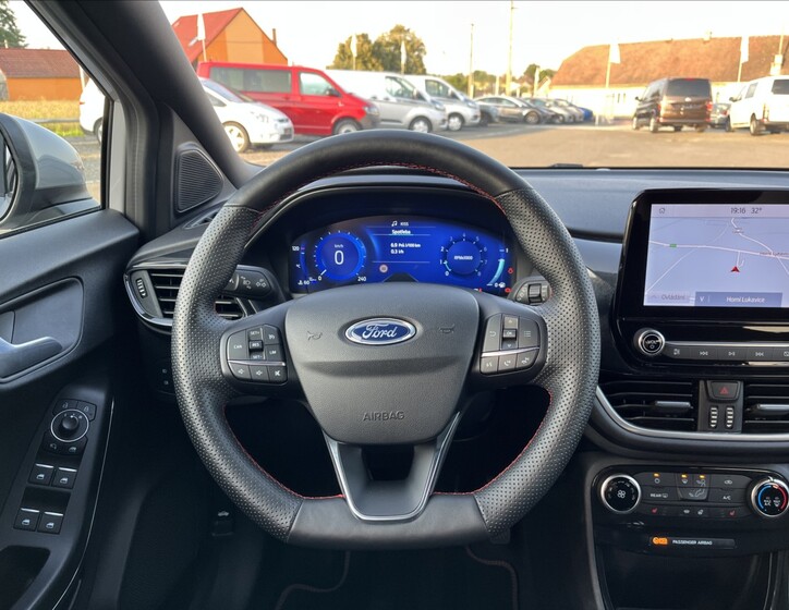 Ford Puma 25