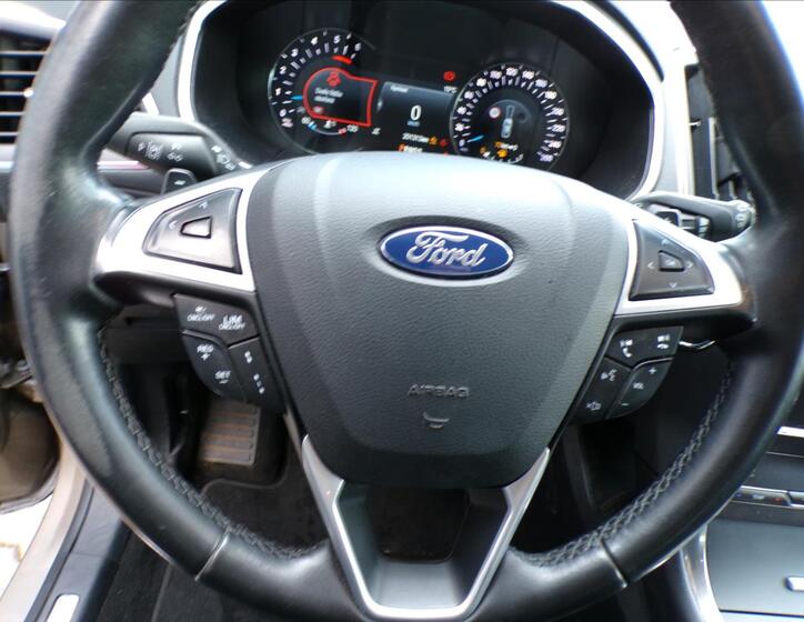 Ford S-MAX 21