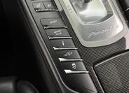 Porsche Panamera 26