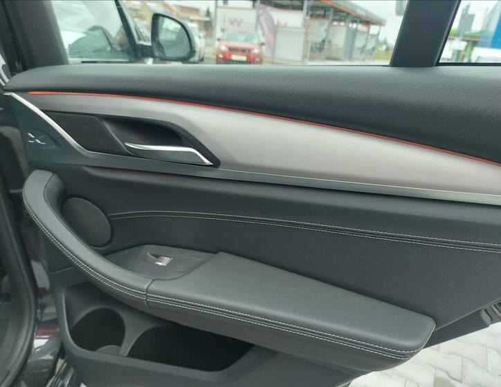 BMW X3 20