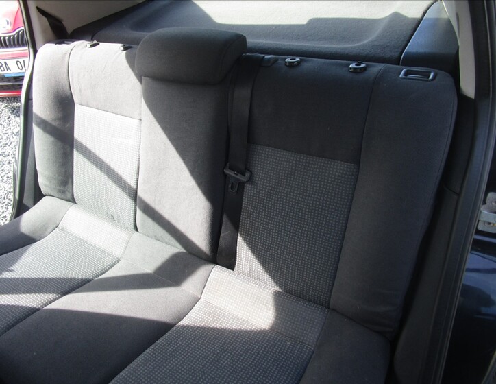 Opel Astra 26