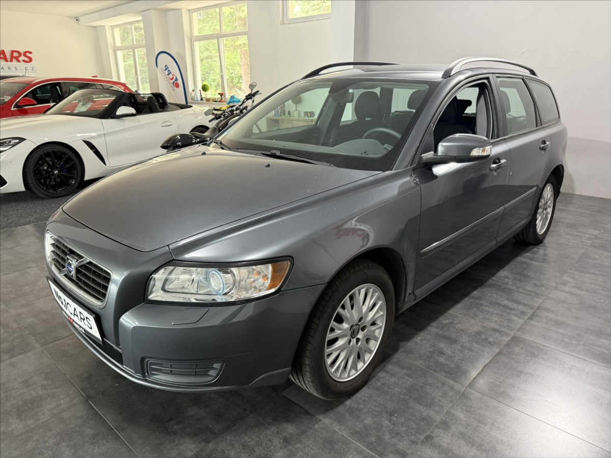 Volvo V50