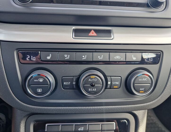 Volkswagen Sharan 27
