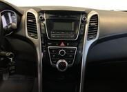 Hyundai i30 16