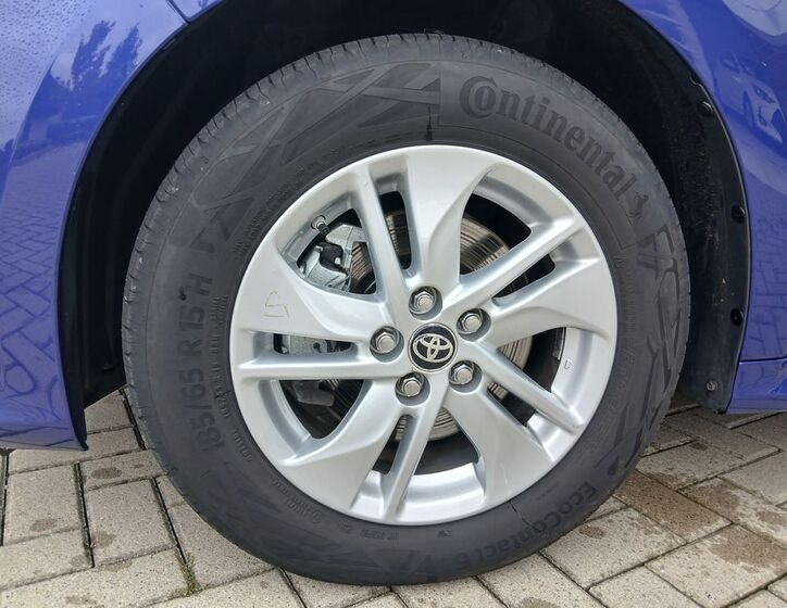 Toyota Yaris 28