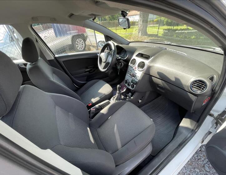 Opel Corsa 27