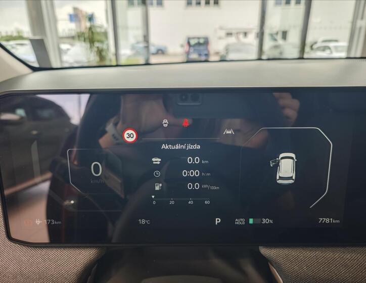 KIA EV3 13