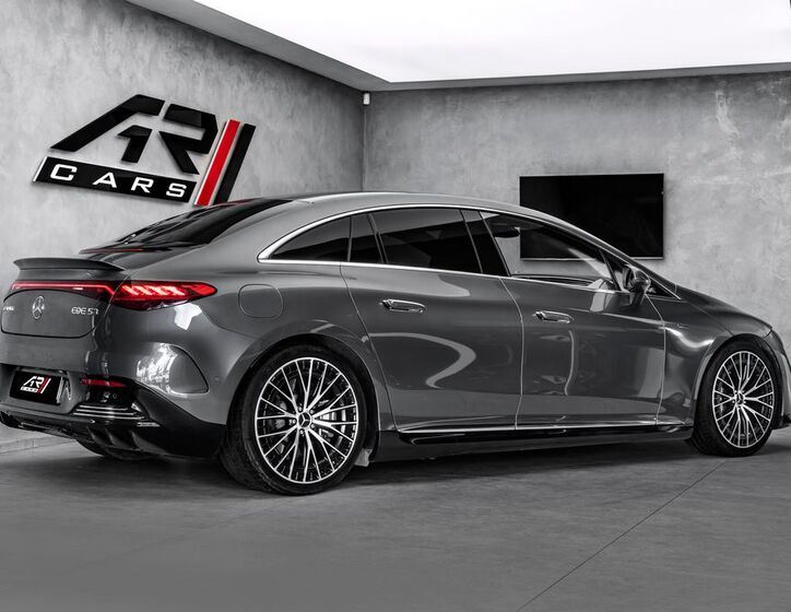 Mercedes-Benz EQE 5