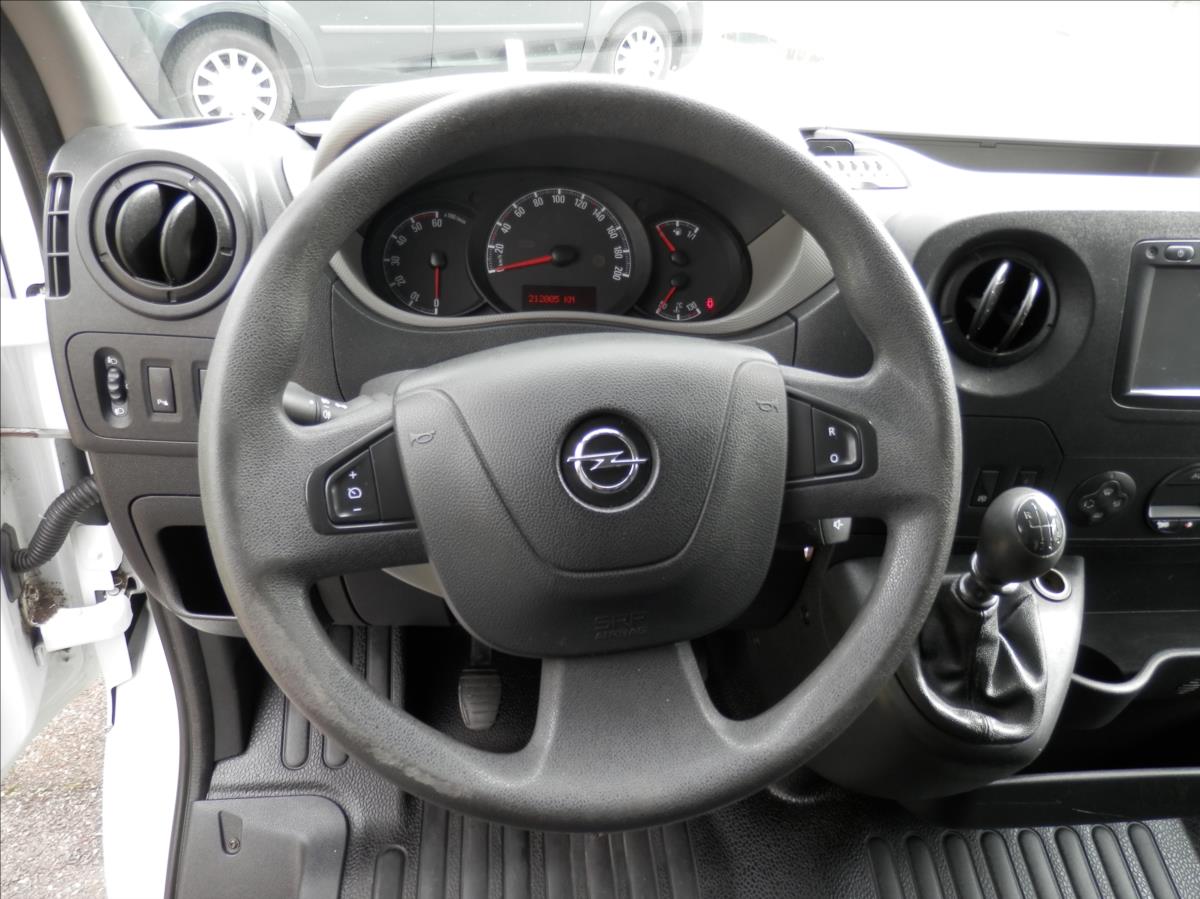 Opel Movano