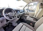 Volkswagen Crafter 6