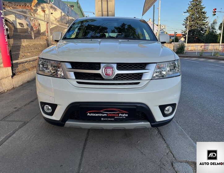 Fiat Freemont 12