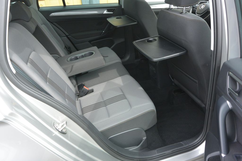 Volkswagen Golf Sportsvan