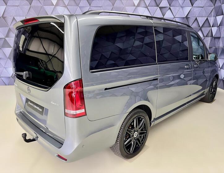 Mercedes-Benz Třídy V 7
