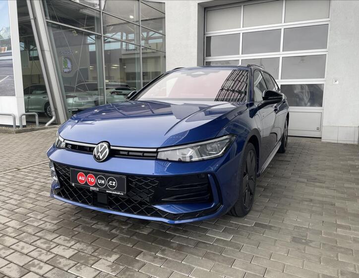 Volkswagen Passat 1