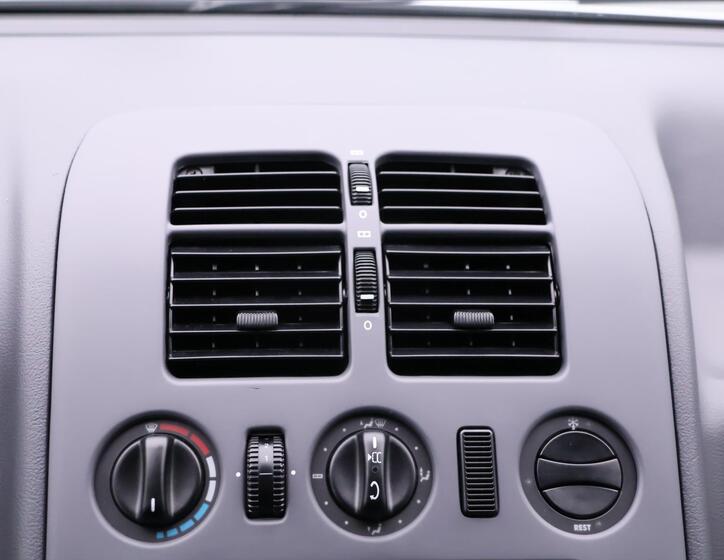 Mercedes-Benz Vito 69