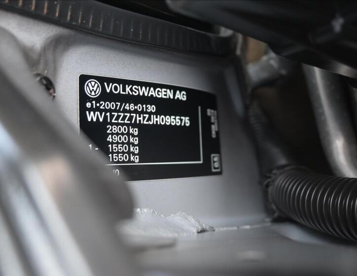 Volkswagen Transporter 16