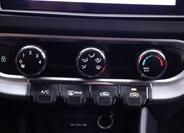 KIA Rio 19