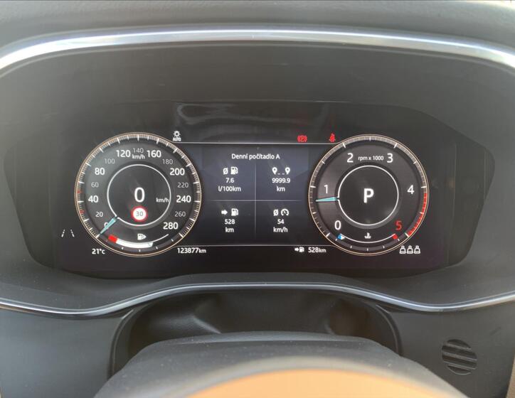 Jaguar F-Pace 20