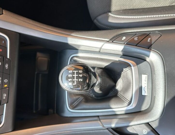 Ford Mondeo 15