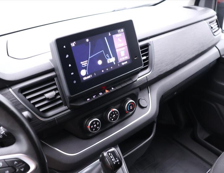 Renault Trafic 19