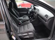 Volkswagen Golf 21