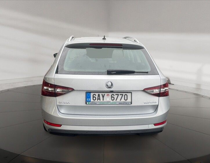 Škoda Superb 5