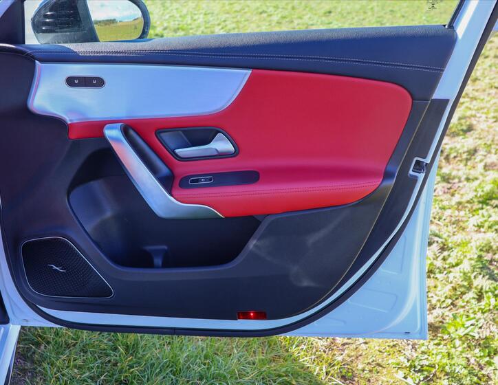 Mercedes-Benz Třídy A 13