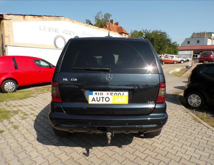 Mercedes-Benz Třídy M 6
