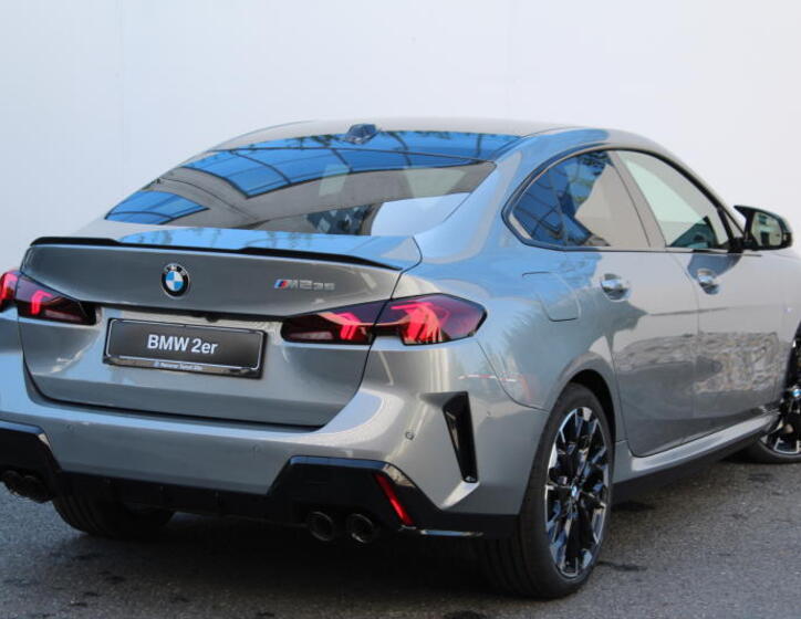 BMW Řada 2 1