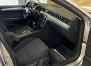 Volkswagen Passat 10