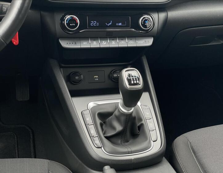 Hyundai Kona 12