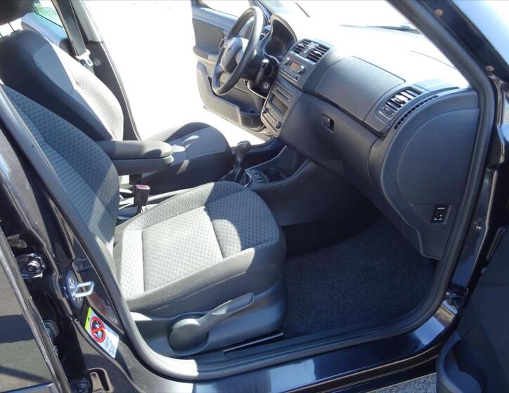 Škoda Roomster 10