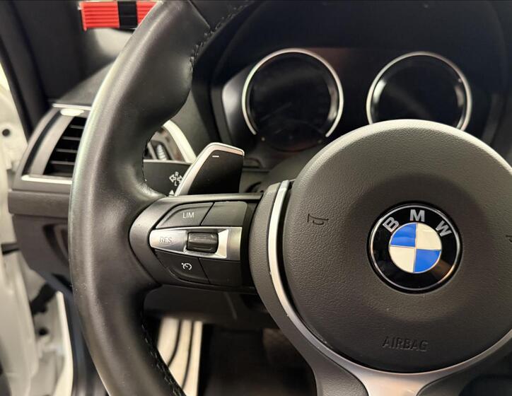 BMW Řada 1 12