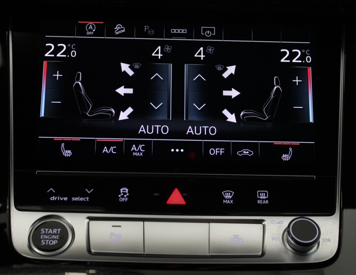 Audi Q8 17