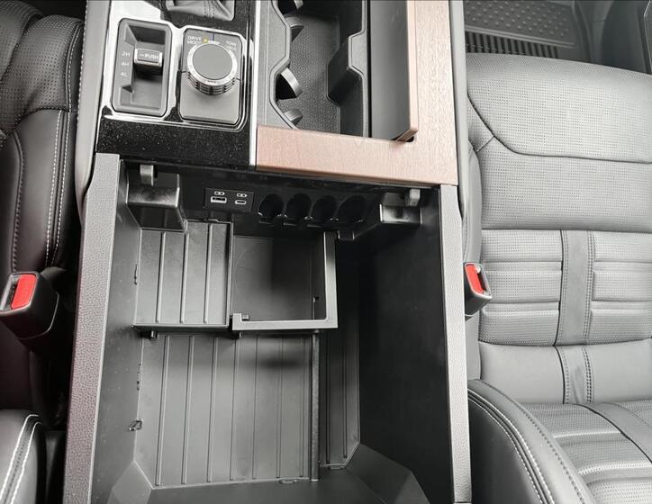 Toyota Sequoia 36