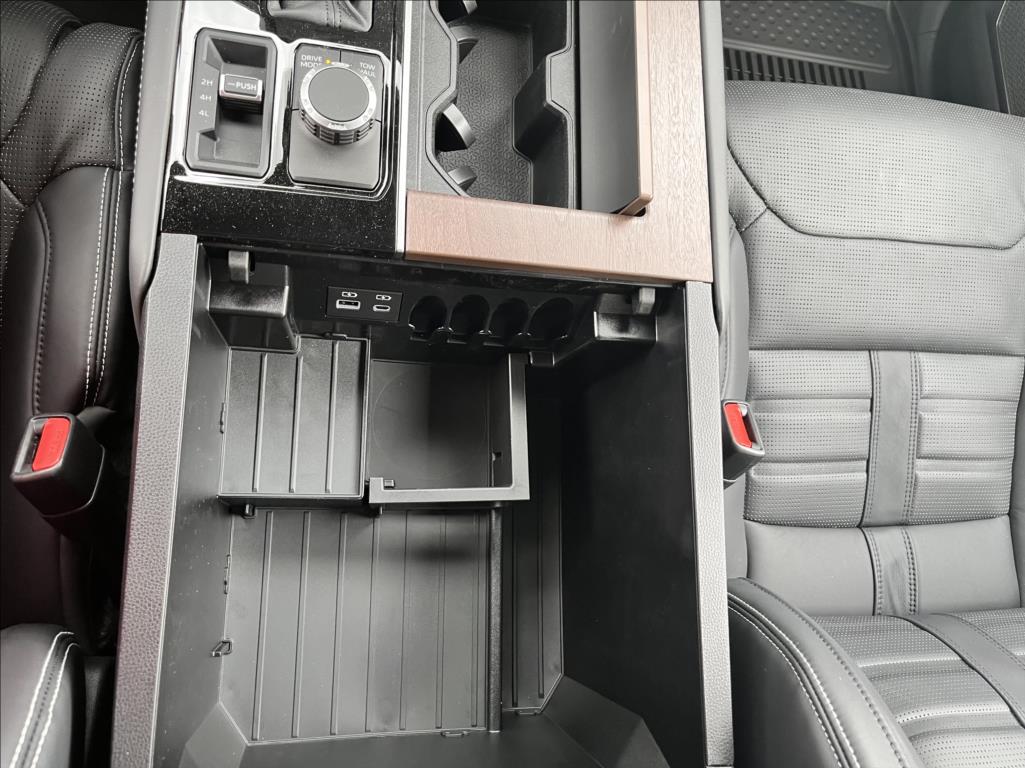 Toyota Sequoia