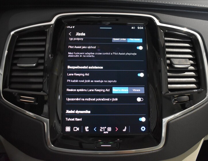 Volvo XC90 22