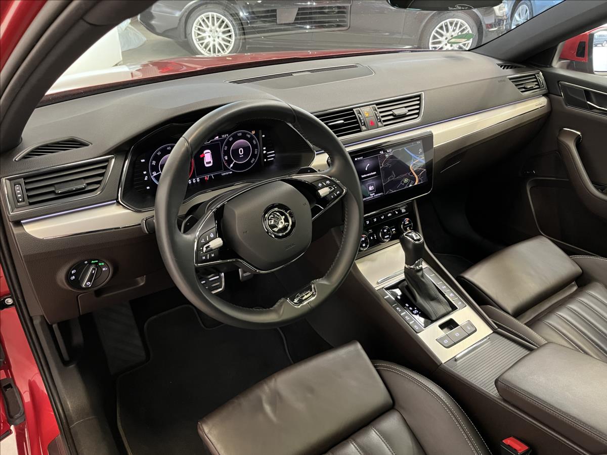 Škoda Superb