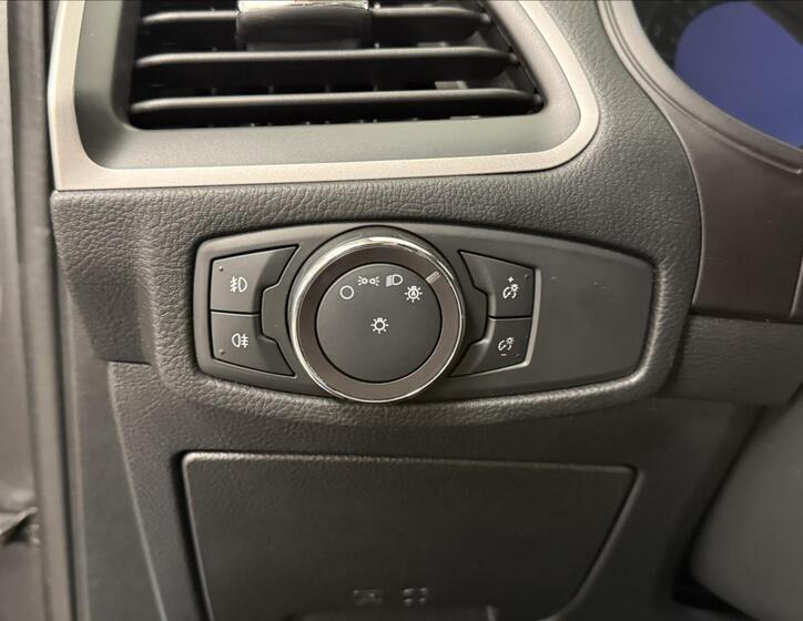 Ford S-MAX 21