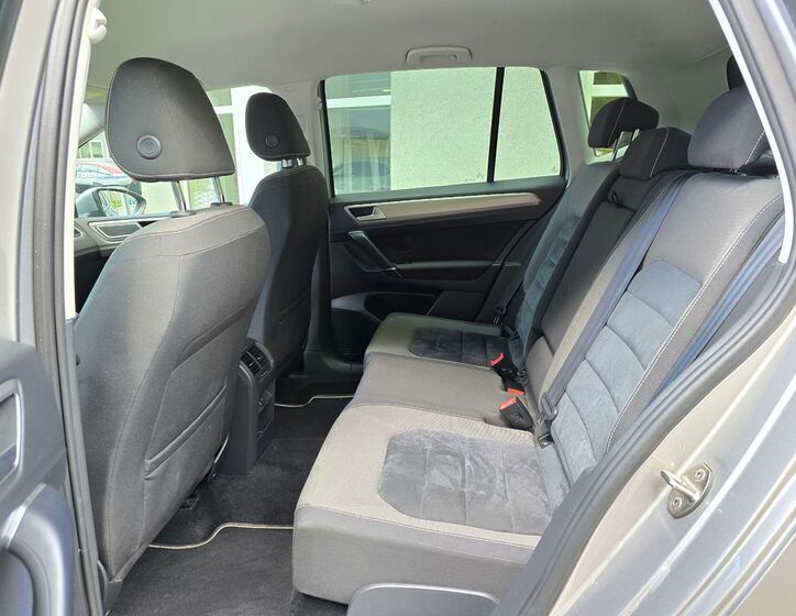 Volkswagen Golf Sportsvan 22