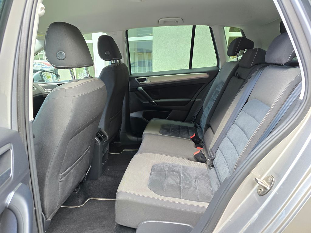 Volkswagen Golf Sportsvan