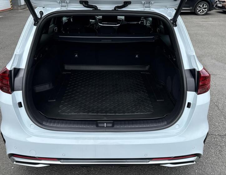 KIA Ceed 10
