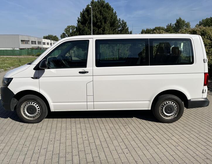 Volkswagen Transporter 9