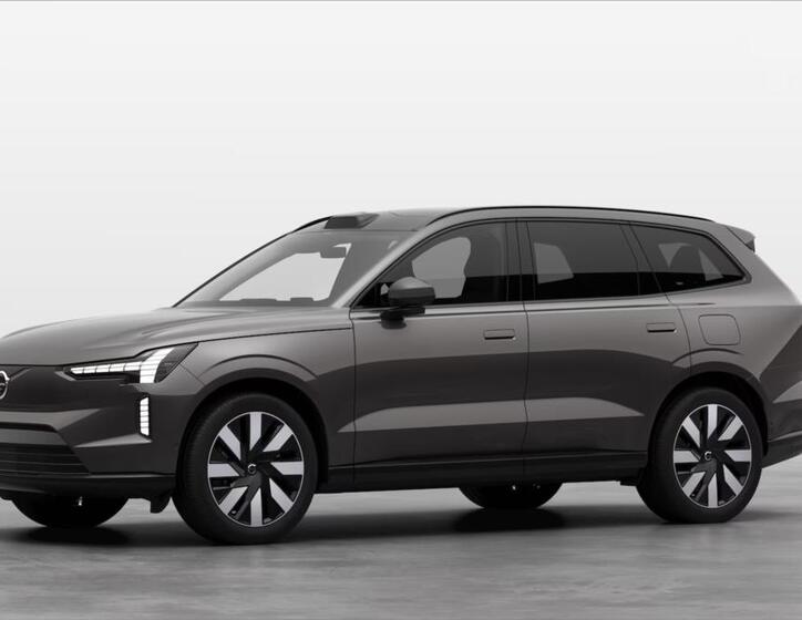 Volvo EX90 1