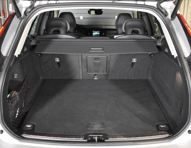 Volvo XC60 10