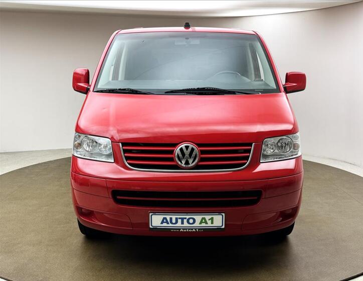 Volkswagen Caravelle 2