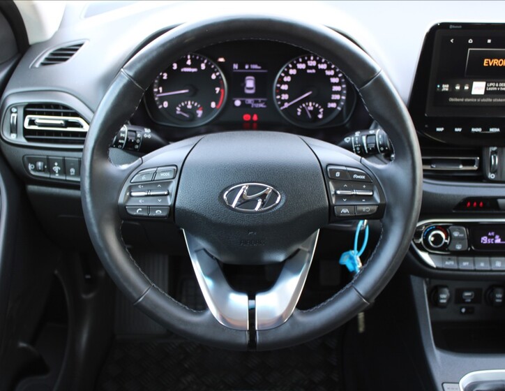 Hyundai i30 9