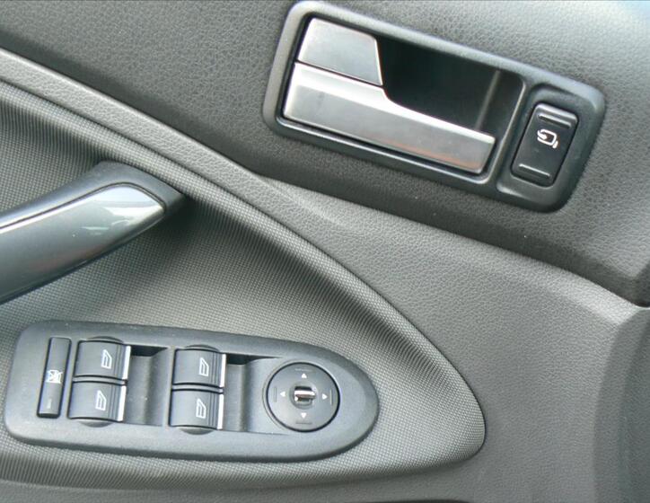 Ford Kuga 10